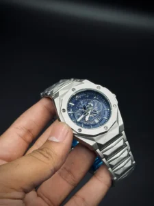 Hublot Classis Chain | Blue Chrono Dial with Box