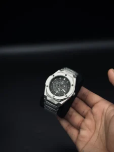 Hublot Classis Chain | Black Chrono Dial with box